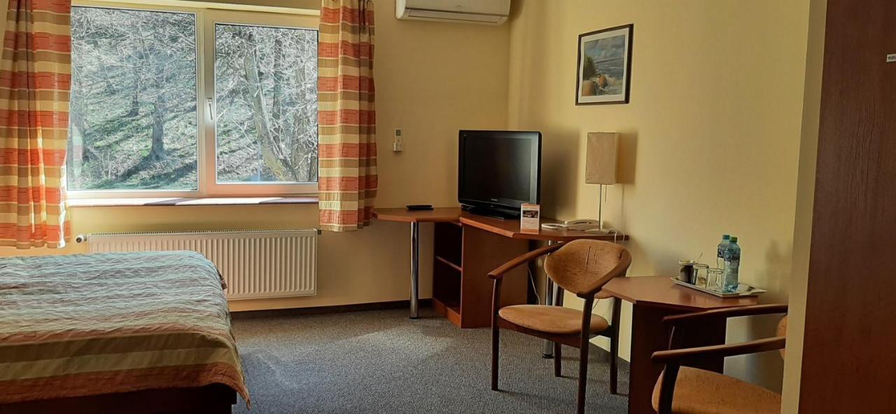 Hotel Kopernik Фромборк Экстерьер фото