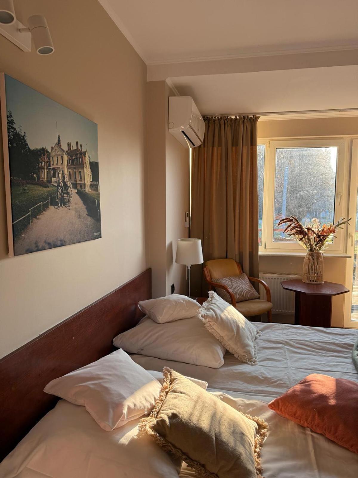 Hotel Kopernik Фромборк Экстерьер фото
